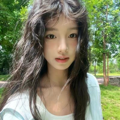 香闺春暖